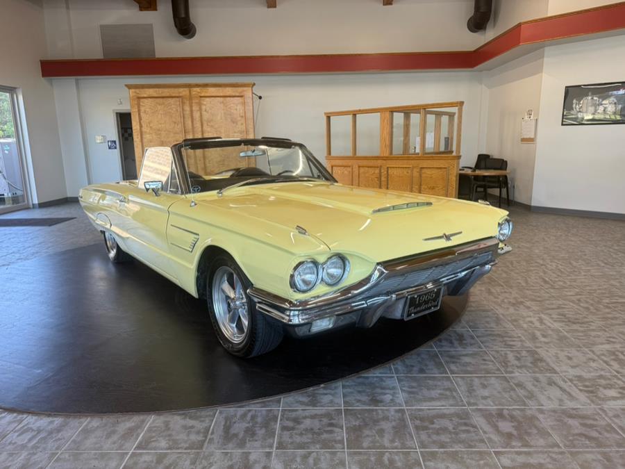 1965 Ford Thunderbird Deluxe, available for sale in Stratford, Connecticut | Wiz Leasing Inc. Stratford, Connecticut 1965 Ford Thunderbird Deluxe, available for sale in Stratford, Connecticut | Wiz Leasing Inc. Stratford, Connecticut