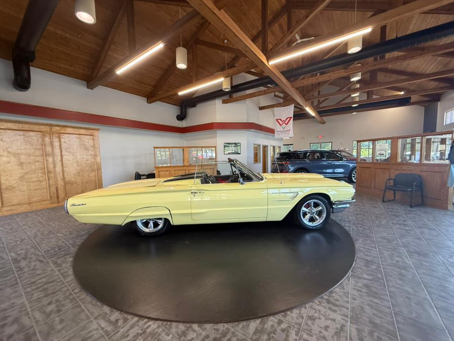 1965 Ford Thunderbird Deluxe, available for sale in Stratford, Connecticut | Wiz Leasing Inc. Stratford, Connecticut 1965 Ford Thunderbird Deluxe, available for sale in Stratford, Connecticut | Wiz Leasing Inc. Stratford, Connecticut