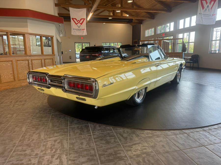 1965 Ford Thunderbird Deluxe, available for sale in Stratford, Connecticut | Wiz Leasing Inc. Stratford, Connecticut 1965 Ford Thunderbird Deluxe, available for sale in Stratford, Connecticut | Wiz Leasing Inc. Stratford, Connecticut