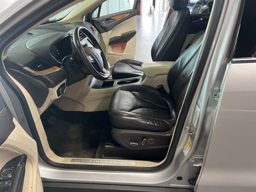2015 Lincoln MKC AWD 4dr, available for sale in Middle Village, New York | Road Masters II INC. Middle Village, New York 2015 Lincoln MKC AWD 4dr, available for sale in Middle Village, New York | Road Masters II INC. Middle Village, New York