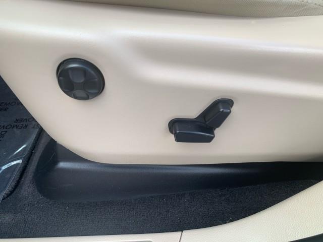 2015 Jeep Grand Cherokee Limited, available for sale in Forestville, Maryland | Valentine Motor Company. Forestville, Maryland 2015 Jeep Grand Cherokee Limited, available for sale in Forestville, Maryland | Valentine Motor Company. Forestville, Maryland