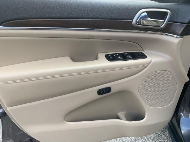 2015 Jeep Grand Cherokee Limited, available for sale in Forestville, Maryland | Valentine Motor Company. Forestville, Maryland 2015 Jeep Grand Cherokee Limited, available for sale in Forestville, Maryland | Valentine Motor Company. Forestville, Maryland