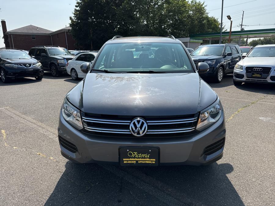2018 Volkswagen Tiguan Limited 2.0T 4MOTION, available for sale in Little Ferry, New Jersey | Victoria Preowned Autos Inc. Little Ferry, New Jersey 2018 Volkswagen Tiguan Limited 2.0T 4MOTION, available for sale in Little Ferry, New Jersey | Victoria Preowned Autos Inc. Little Ferry, New Jersey