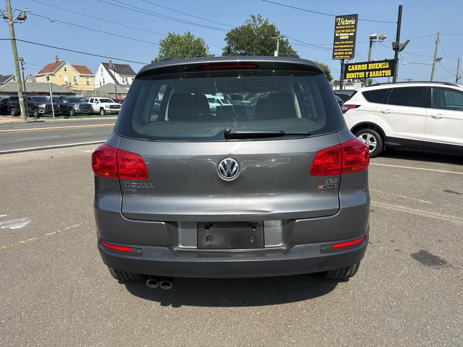2018 Volkswagen Tiguan Limited 2.0T 4MOTION, available for sale in Little Ferry, New Jersey | Victoria Preowned Autos Inc. Little Ferry, New Jersey 2018 Volkswagen Tiguan Limited 2.0T 4MOTION, available for sale in Little Ferry, New Jersey | Victoria Preowned Autos Inc. Little Ferry, New Jersey