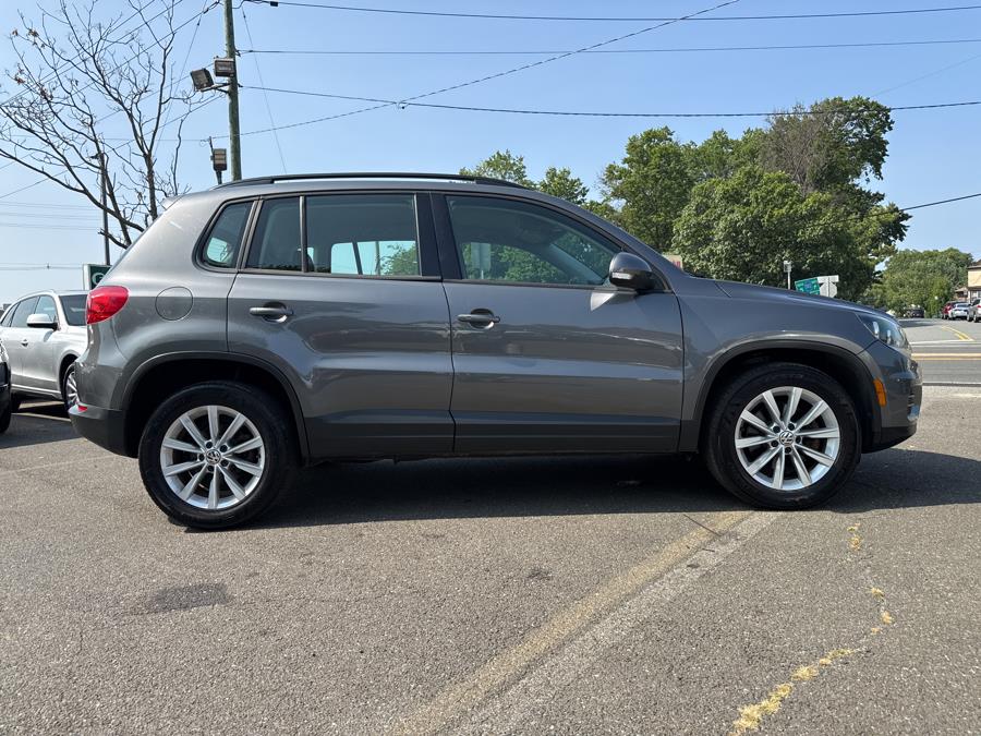 2018 Volkswagen Tiguan Limited 2.0T 4MOTION, available for sale in Little Ferry, New Jersey | Victoria Preowned Autos Inc. Little Ferry, New Jersey 2018 Volkswagen Tiguan Limited 2.0T 4MOTION, available for sale in Little Ferry, New Jersey | Victoria Preowned Autos Inc. Little Ferry, New Jersey