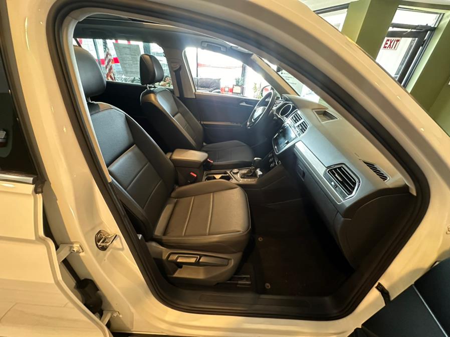 2018 Volkswagen Tiguan 2.0T SE 4MOTION, available for sale in West Hartford, Connecticut | AutoMax. West Hartford, Connecticut 2018 Volkswagen Tiguan 2.0T SE 4MOTION, available for sale in West Hartford, Connecticut | AutoMax. West Hartford, Connecticut