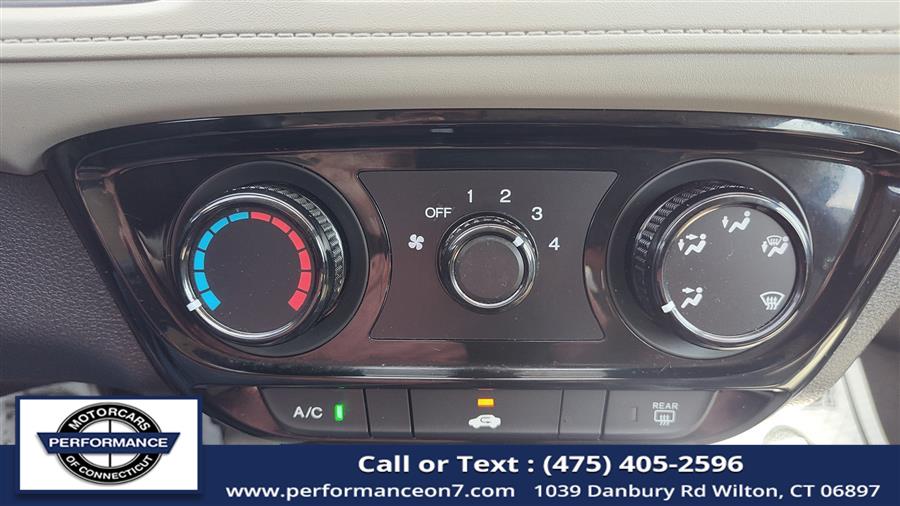 2022 Honda HR-V LX AWD CVT, available for sale in Wilton, Connecticut | Performance Motor Cars Of Connecticut LLC. Wilton, Connecticut 2022 Honda HR-V LX AWD CVT, available for sale in Wilton, Connecticut | Performance Motor Cars Of Connecticut LLC. Wilton, Connecticut