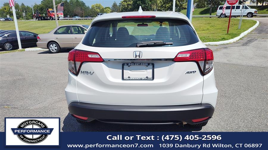 2022 Honda HR-V LX AWD CVT, available for sale in Wilton, Connecticut | Performance Motor Cars Of Connecticut LLC. Wilton, Connecticut 2022 Honda HR-V LX AWD CVT, available for sale in Wilton, Connecticut | Performance Motor Cars Of Connecticut LLC. Wilton, Connecticut