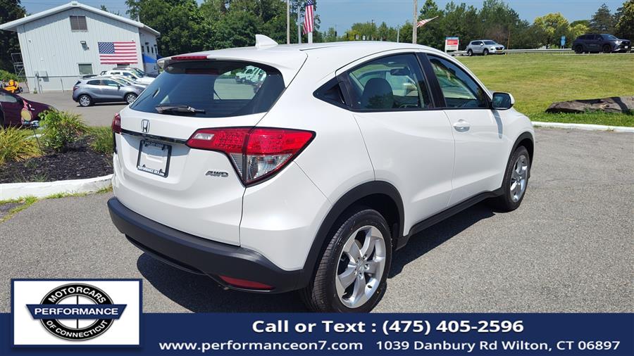 2022 Honda HR-V LX AWD CVT, available for sale in Wilton, Connecticut | Performance Motor Cars Of Connecticut LLC. Wilton, Connecticut 2022 Honda HR-V LX AWD CVT, available for sale in Wilton, Connecticut | Performance Motor Cars Of Connecticut LLC. Wilton, Connecticut