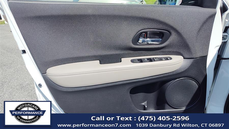 2022 Honda HR-V LX AWD CVT, available for sale in Wilton, Connecticut | Performance Motor Cars Of Connecticut LLC. Wilton, Connecticut 2022 Honda HR-V LX AWD CVT, available for sale in Wilton, Connecticut | Performance Motor Cars Of Connecticut LLC. Wilton, Connecticut
