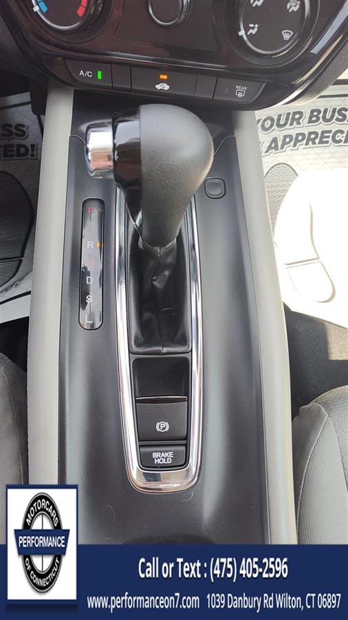2022 Honda HR-V LX AWD CVT, available for sale in Wilton, Connecticut | Performance Motor Cars Of Connecticut LLC. Wilton, Connecticut 2022 Honda HR-V LX AWD CVT, available for sale in Wilton, Connecticut | Performance Motor Cars Of Connecticut LLC. Wilton, Connecticut