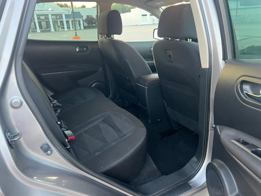 2015 Nissan Rogue Select AWD 4dr S, available for sale in Swansea, Massachusetts | Gas On The Run. Swansea, Massachusetts 2015 Nissan Rogue Select AWD 4dr S, available for sale in Swansea, Massachusetts | Gas On The Run. Swansea, Massachusetts