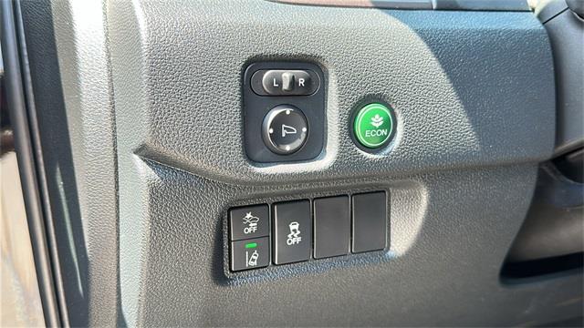 2022 Honda Pilot Special Edition, available for sale in Avon, Connecticut | Sullivan Automotive Group. Avon, Connecticut 2022 Honda Pilot Special Edition, available for sale in Avon, Connecticut | Sullivan Automotive Group. Avon, Connecticut