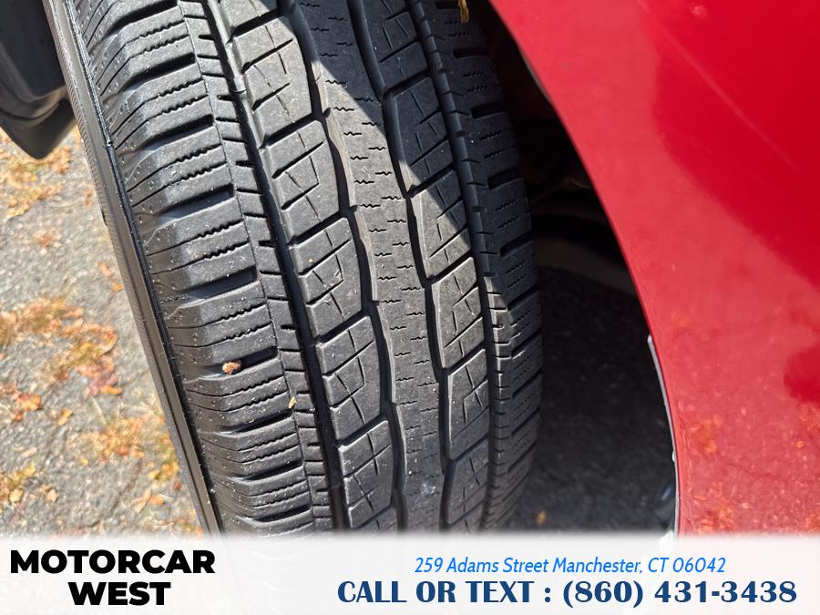 2011 Ford Escape 4WD 4dr Limited, available for sale in Manchester, Connecticut | Motorcar West. Manchester, Connecticut 2011 Ford Escape 4WD 4dr Limited, available for sale in Manchester, Connecticut | Motorcar West. Manchester, Connecticut