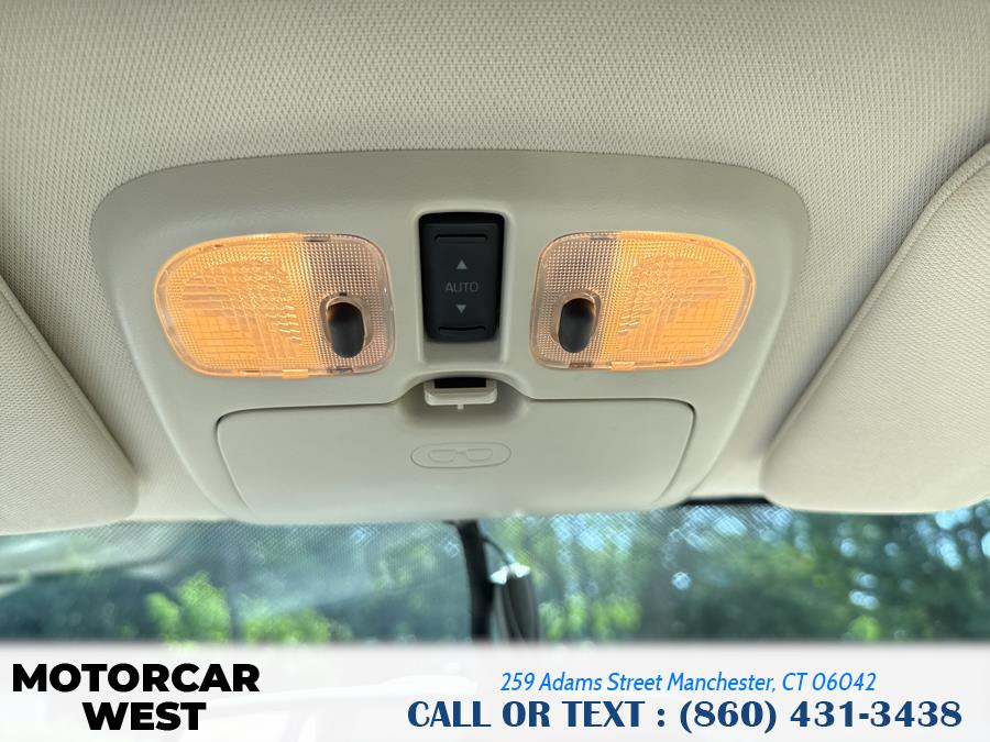 2011 Ford Escape 4WD 4dr Limited, available for sale in Manchester, Connecticut | Motorcar West. Manchester, Connecticut 2011 Ford Escape 4WD 4dr Limited, available for sale in Manchester, Connecticut | Motorcar West. Manchester, Connecticut