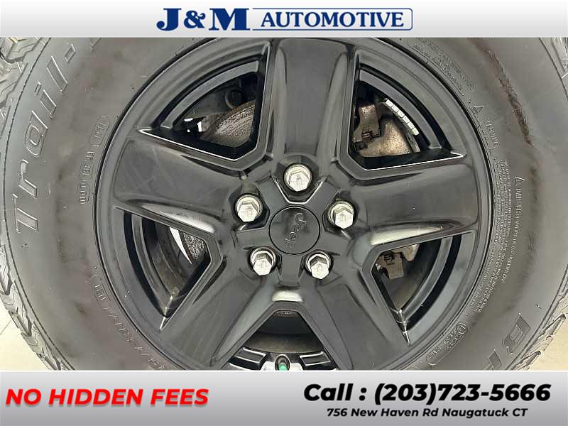 2021 Jeep Gladiator Sport S, available for sale in Naugatuck, Connecticut | J&M Automotive Sls&Svc LLC. Naugatuck, Connecticut 2021 Jeep Gladiator Sport S, available for sale in Naugatuck, Connecticut | J&M Automotive Sls&Svc LLC. Naugatuck, Connecticut