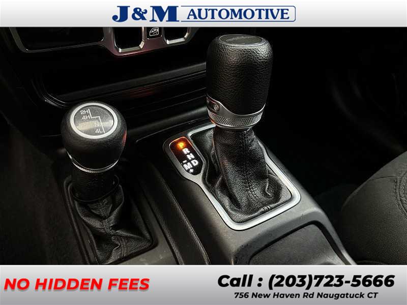 2021 Jeep Gladiator Sport S, available for sale in Naugatuck, Connecticut | J&M Automotive Sls&Svc LLC. Naugatuck, Connecticut 2021 Jeep Gladiator Sport S, available for sale in Naugatuck, Connecticut | J&M Automotive Sls&Svc LLC. Naugatuck, Connecticut