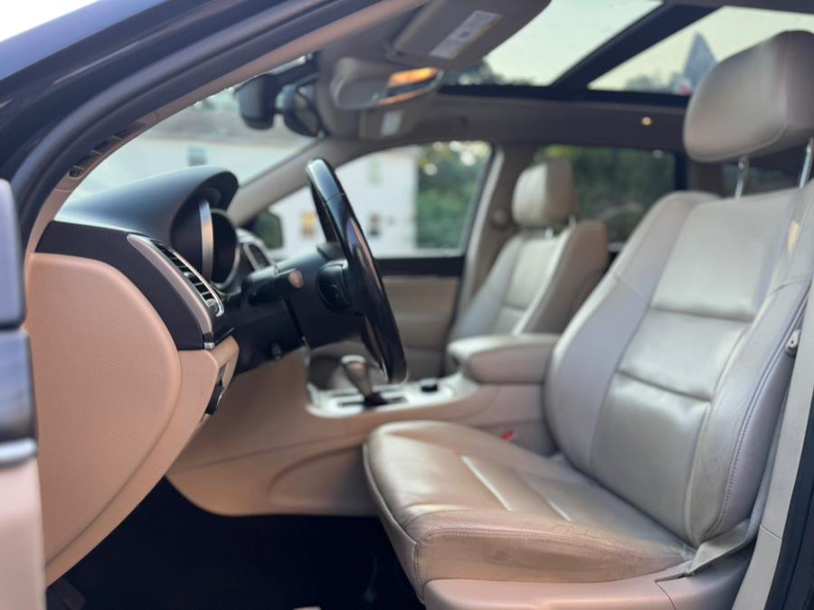 2019 Jeep Grand Cherokee Limited X 4x4, available for sale in Irvington, New Jersey | RT 603 Auto Mall. Irvington, New Jersey 2019 Jeep Grand Cherokee Limited X 4x4, available for sale in Irvington, New Jersey | RT 603 Auto Mall. Irvington, New Jersey