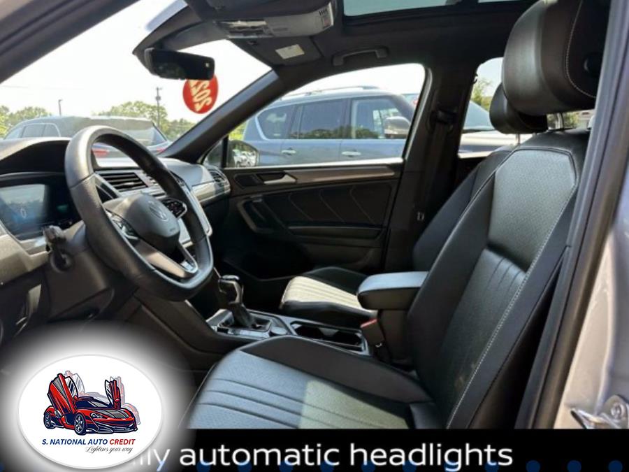 2022 Volkswagen Tiguan 2.0T SE R-Line Black 4MOTION, available for sale in Meriden, Connecticut | Sandra Auto Broker LLC. Meriden, Connecticut 2022 Volkswagen Tiguan 2.0T SE R-Line Black 4MOTION, available for sale in Meriden, Connecticut | Sandra Auto Broker LLC. Meriden, Connecticut