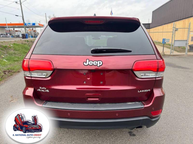 2019 Jeep Grand Cherokee Altitude 4x4, available for sale in Meriden, Connecticut | Sandra Auto Broker LLC. Meriden, Connecticut 2019 Jeep Grand Cherokee Altitude 4x4, available for sale in Meriden, Connecticut | Sandra Auto Broker LLC. Meriden, Connecticut