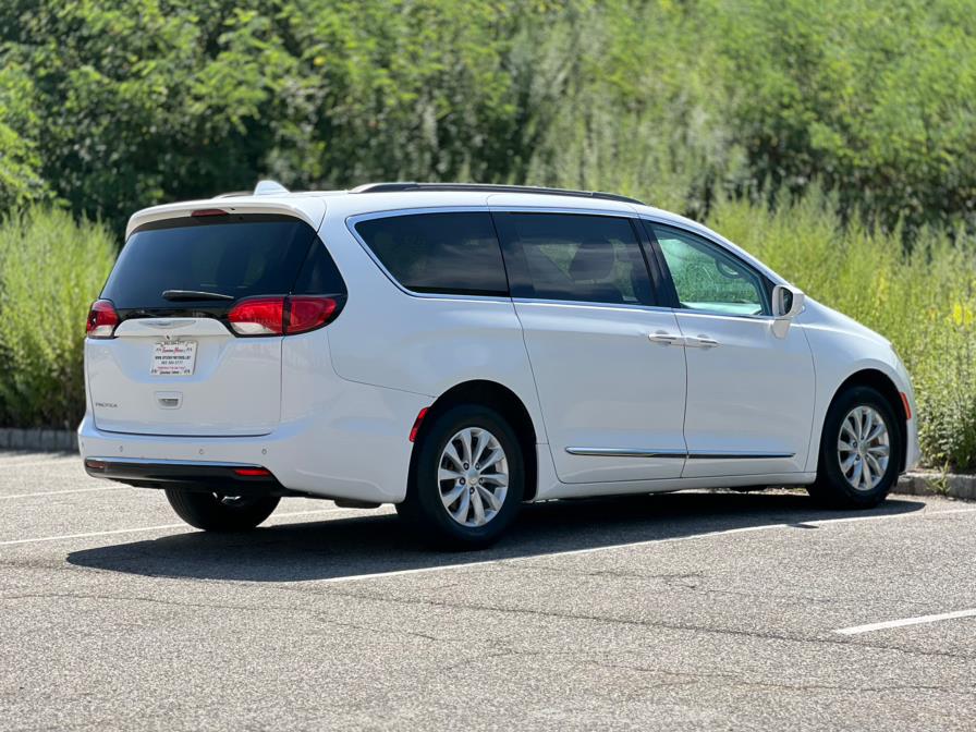 2017 Chrysler Pacifica Touring-L FWD, available for sale in Paterson, New Jersey | Speedway Motors LLC. Paterson, New Jersey 2017 Chrysler Pacifica Touring-L FWD, available for sale in Paterson, New Jersey | Speedway Motors LLC. Paterson, New Jersey