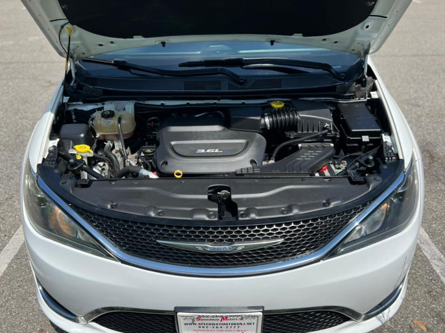 2017 Chrysler Pacifica Touring-L FWD, available for sale in Paterson, New Jersey | Speedway Motors LLC. Paterson, New Jersey 2017 Chrysler Pacifica Touring-L FWD, available for sale in Paterson, New Jersey | Speedway Motors LLC. Paterson, New Jersey
