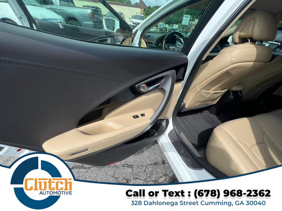 2013 Hyundai Azera 4dr Sdn, available for sale in Cumming, Georgia | Clutch Automotive. Cumming, Georgia 2013 Hyundai Azera 4dr Sdn, available for sale in Cumming, Georgia | Clutch Automotive. Cumming, Georgia