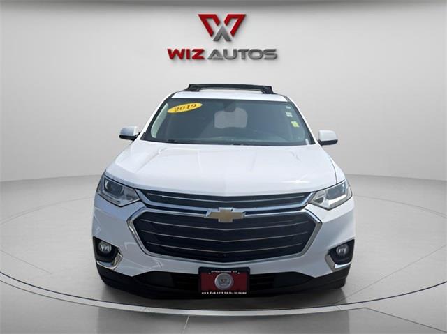 2019 Chevrolet Traverse 3LT, available for sale in Stratford, Connecticut | Wiz Leasing Inc. Stratford, Connecticut 2019 Chevrolet Traverse 3LT, available for sale in Stratford, Connecticut | Wiz Leasing Inc. Stratford, Connecticut