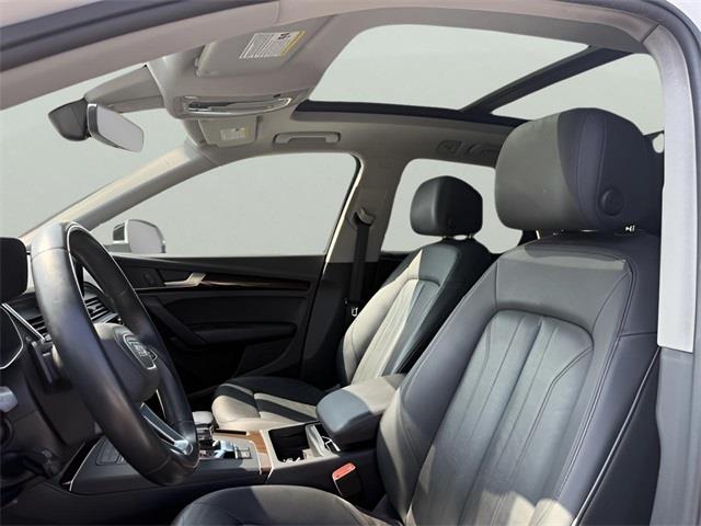 2019 Audi Q5 2.0T Premium, available for sale in Stratford, Connecticut | Wiz Leasing Inc. Stratford, Connecticut 2019 Audi Q5 2.0T Premium, available for sale in Stratford, Connecticut | Wiz Leasing Inc. Stratford, Connecticut