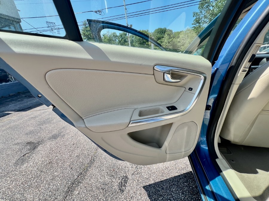 2014 Volvo S60 4dr Sdn T5 Premier FWD, available for sale in Manchester, New Hampshire | Second Street Auto Sales Inc. Manchester, New Hampshire 2014 Volvo S60 4dr Sdn T5 Premier FWD, available for sale in Manchester, New Hampshire | Second Street Auto Sales Inc. Manchester, New Hampshire