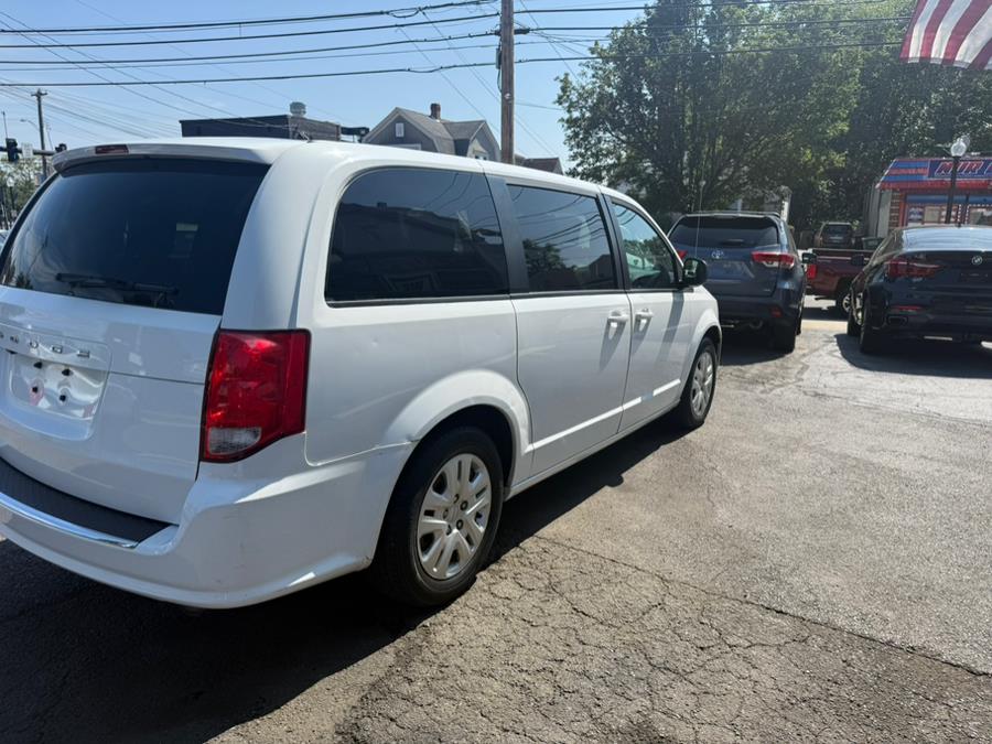 2018 Dodge Grand Caravan SE Wagon, available for sale in Bridgeport, Connecticut | CT Auto. Bridgeport, Connecticut 2018 Dodge Grand Caravan SE Wagon, available for sale in Bridgeport, Connecticut | CT Auto. Bridgeport, Connecticut