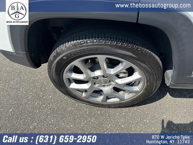 2022 Jeep Compass Latitude Lux, available for sale in Huntington, New York | The Boss Auto Group. Huntington, New York 2022 Jeep Compass Latitude Lux, available for sale in Huntington, New York | The Boss Auto Group. Huntington, New York