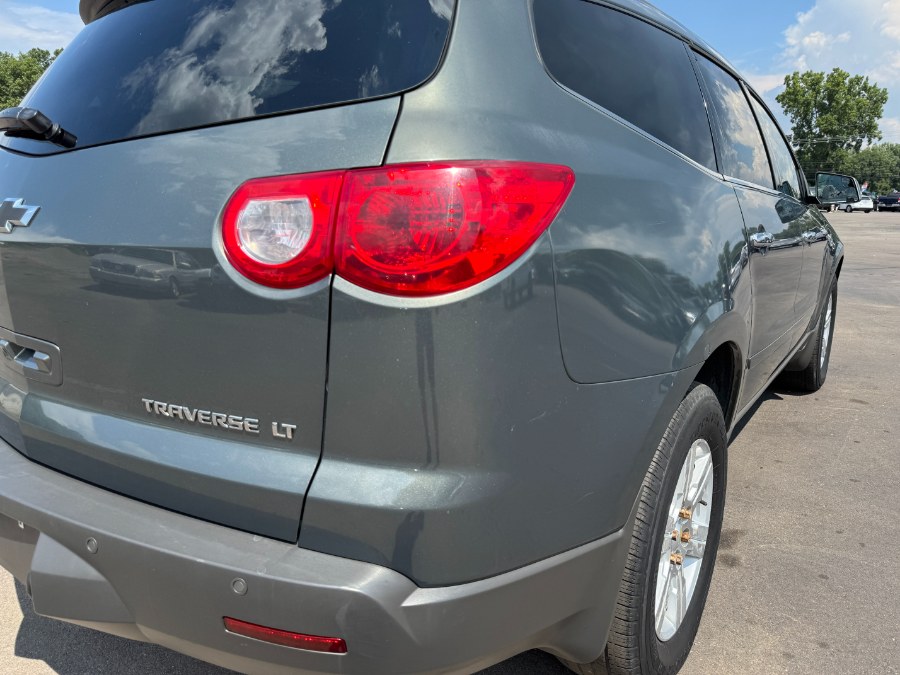 2011 Chevrolet Traverse AWD 4dr LT w/2LT, available for sale in Ortonville, Michigan | Marsh Auto Sales LLC. Ortonville, Michigan 2011 Chevrolet Traverse AWD 4dr LT w/2LT, available for sale in Ortonville, Michigan | Marsh Auto Sales LLC. Ortonville, Michigan