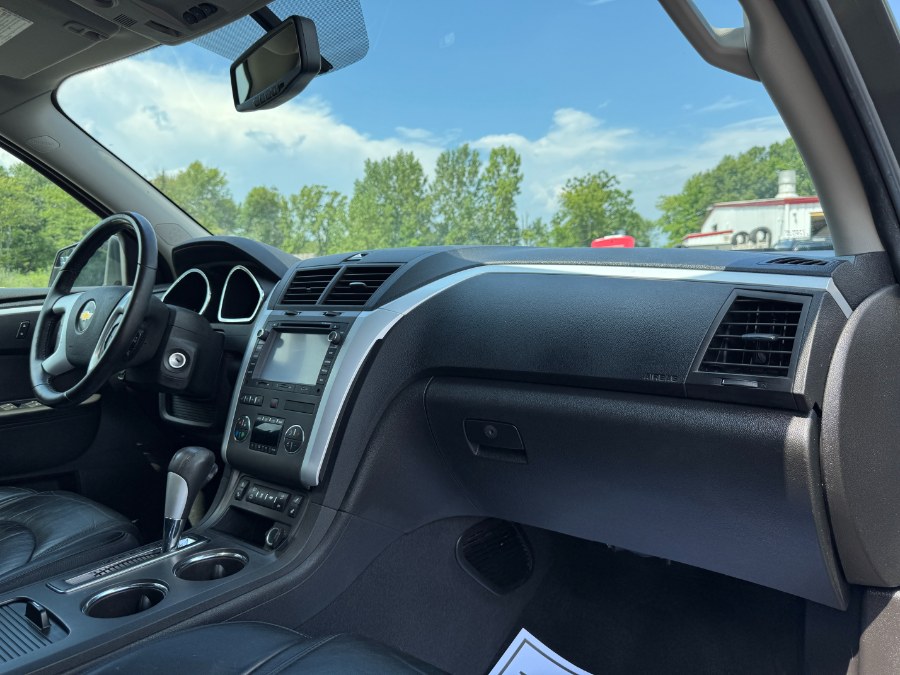 2011 Chevrolet Traverse AWD 4dr LT w/2LT, available for sale in Ortonville, Michigan | Marsh Auto Sales LLC. Ortonville, Michigan 2011 Chevrolet Traverse AWD 4dr LT w/2LT, available for sale in Ortonville, Michigan | Marsh Auto Sales LLC. Ortonville, Michigan