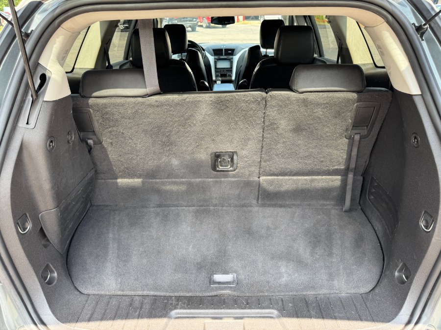 2011 Chevrolet Traverse AWD 4dr LT w/2LT, available for sale in Ortonville, Michigan | Marsh Auto Sales LLC. Ortonville, Michigan 2011 Chevrolet Traverse AWD 4dr LT w/2LT, available for sale in Ortonville, Michigan | Marsh Auto Sales LLC. Ortonville, Michigan