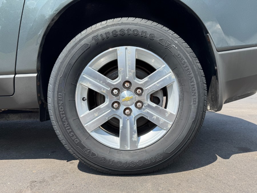 2011 Chevrolet Traverse AWD 4dr LT w/2LT, available for sale in Ortonville, Michigan | Marsh Auto Sales LLC. Ortonville, Michigan 2011 Chevrolet Traverse AWD 4dr LT w/2LT, available for sale in Ortonville, Michigan | Marsh Auto Sales LLC. Ortonville, Michigan