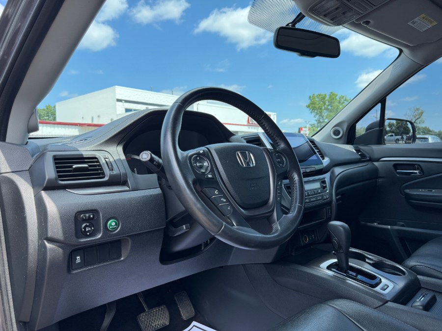 2016 Honda Pilot AWD 4dr EX-L, available for sale in Ortonville, Michigan | Marsh Auto Sales LLC. Ortonville, Michigan 2016 Honda Pilot AWD 4dr EX-L, available for sale in Ortonville, Michigan | Marsh Auto Sales LLC. Ortonville, Michigan