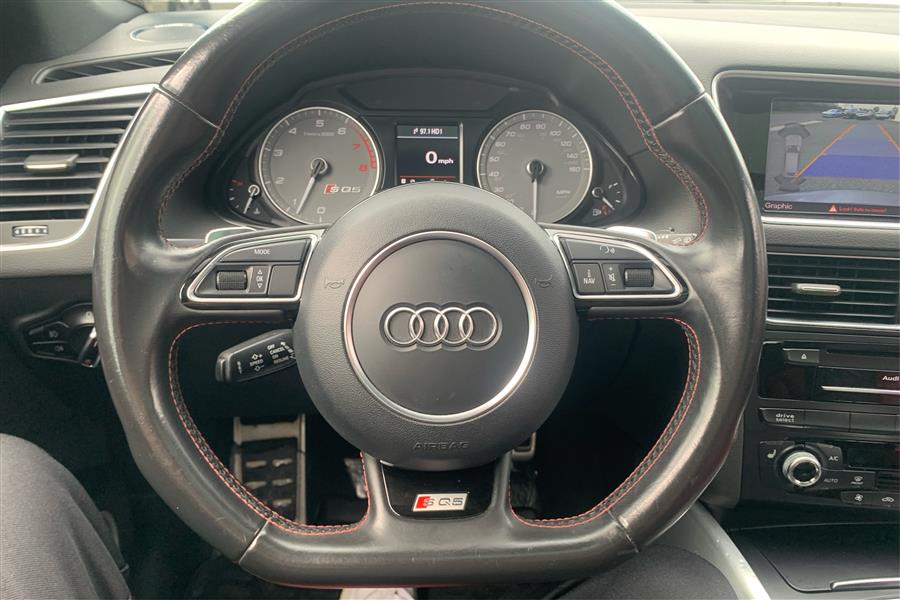 2016 Audi SQ5 quattro 4dr 3.0T Premium Plus, available for sale in Lindenhurst, New York | Power Motor Group. Lindenhurst, New York 2016 Audi SQ5 quattro 4dr 3.0T Premium Plus, available for sale in Lindenhurst, New York | Power Motor Group. Lindenhurst, New York