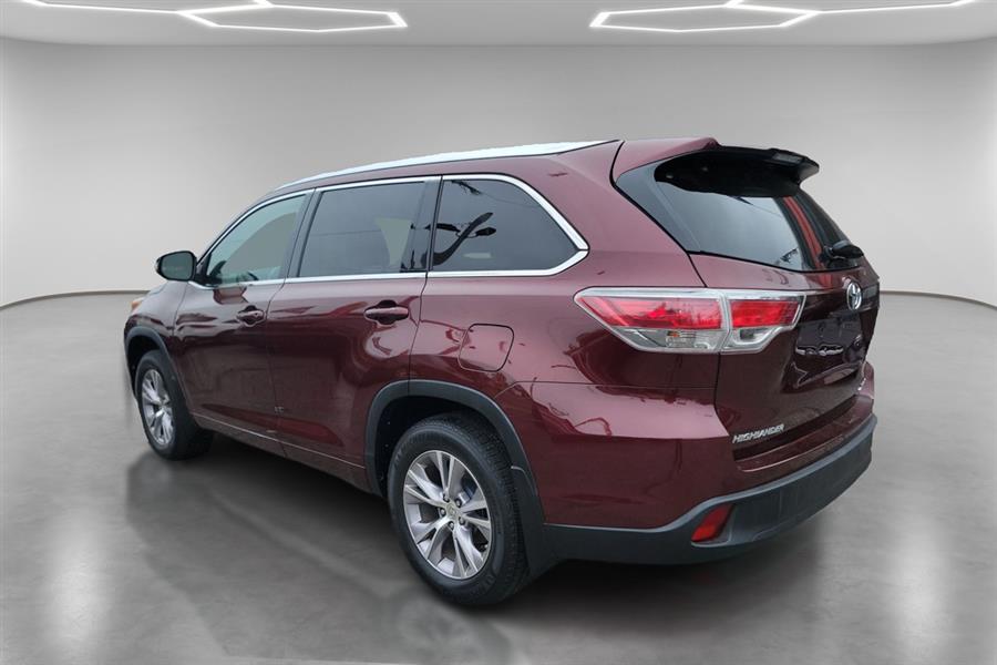 2015 Toyota Highlander AWD 4dr V6 XLE (Natl), available for sale in Lindenhurst, New York | Power Motor Group. Lindenhurst, New York 2015 Toyota Highlander AWD 4dr V6 XLE (Natl), available for sale in Lindenhurst, New York | Power Motor Group. Lindenhurst, New York