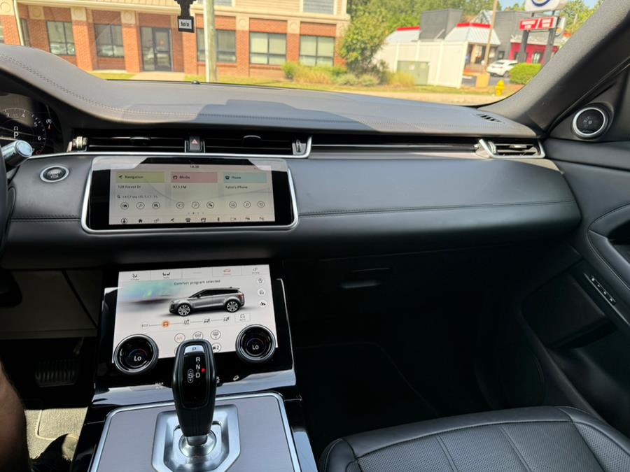 2020 Land Rover Range Rover Evoque P250 SE, available for sale in Manchester, Connecticut | Carsonmain LLC. Manchester, Connecticut 2020 Land Rover Range Rover Evoque P250 SE, available for sale in Manchester, Connecticut | Carsonmain LLC. Manchester, Connecticut