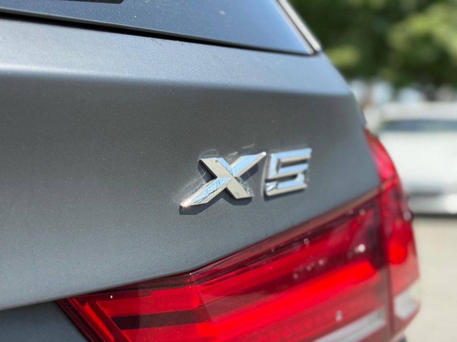 2015 BMW X5 AWD 4dr xDrive35i, available for sale in Hicksville, New York | REGAL AUTOHAUS Auto Service and Sales. Hicksville, New York 2015 BMW X5 AWD 4dr xDrive35i, available for sale in Hicksville, New York | REGAL AUTOHAUS Auto Service and Sales. Hicksville, New York