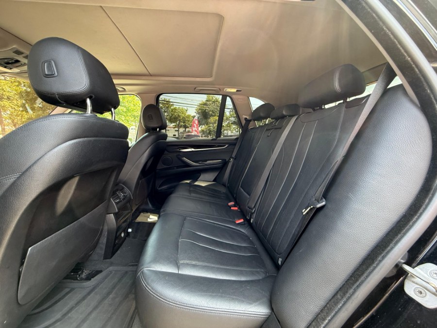 2015 BMW X5 AWD 4dr xDrive35i, available for sale in Hicksville, New York | REGAL AUTOHAUS Auto Service and Sales. Hicksville, New York 2015 BMW X5 AWD 4dr xDrive35i, available for sale in Hicksville, New York | REGAL AUTOHAUS Auto Service and Sales. Hicksville, New York