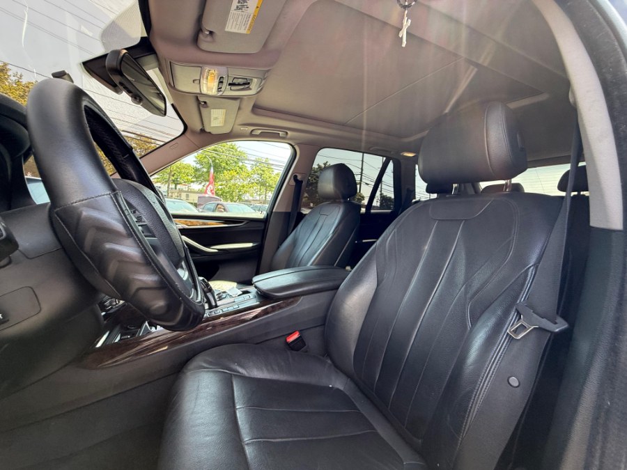 2015 BMW X5 AWD 4dr xDrive35i, available for sale in Hicksville, New York | REGAL AUTOHAUS Auto Service and Sales. Hicksville, New York 2015 BMW X5 AWD 4dr xDrive35i, available for sale in Hicksville, New York | REGAL AUTOHAUS Auto Service and Sales. Hicksville, New York