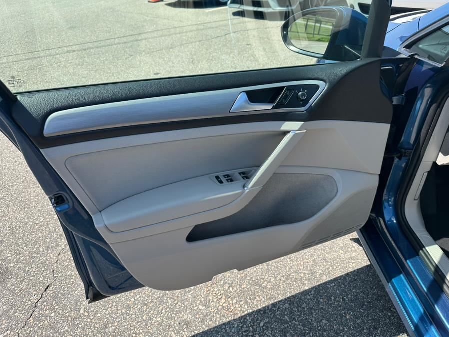 2017 Volkswagen Golf 1.8T 4-Door Wolfsburg Edition Manual, available for sale in South Windsor, Connecticut | Mike And Tony Auto Sales, Inc. South Windsor, Connecticut 2017 Volkswagen Golf 1.8T 4-Door Wolfsburg Edition Manual, available for sale in South Windsor, Connecticut | Mike And Tony Auto Sales, Inc. South Windsor, Connecticut