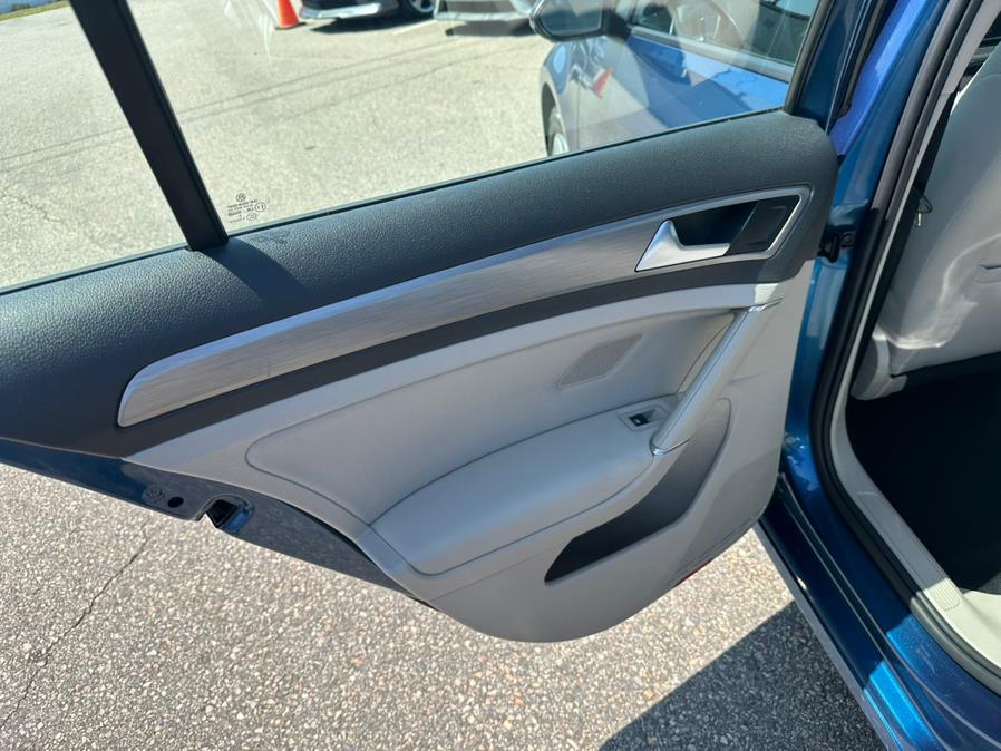 2017 Volkswagen Golf 1.8T 4-Door Wolfsburg Edition Manual, available for sale in South Windsor, Connecticut | Mike And Tony Auto Sales, Inc. South Windsor, Connecticut 2017 Volkswagen Golf 1.8T 4-Door Wolfsburg Edition Manual, available for sale in South Windsor, Connecticut | Mike And Tony Auto Sales, Inc. South Windsor, Connecticut