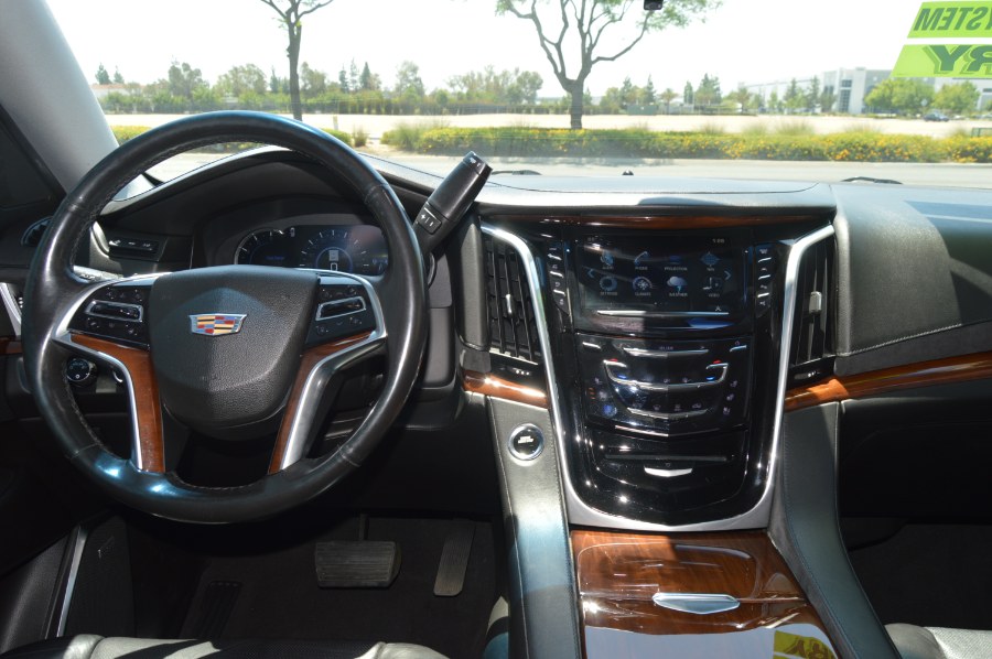 2019 Cadillac Escalade ESV 4WD 4dr Premium Luxury, available for sale in Moreno Valley, California | Fusion Motors Inc. Moreno Valley, California 2019 Cadillac Escalade ESV 4WD 4dr Premium Luxury, available for sale in Moreno Valley, California | Fusion Motors Inc. Moreno Valley, California