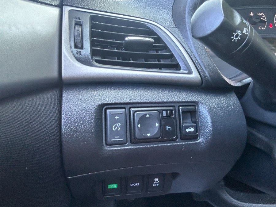 2015 Nissan Sentra 4dr Sdn I4 CVT S, available for sale in West Babylon, New York | New Gen Auto Group. West Babylon, New York 2015 Nissan Sentra 4dr Sdn I4 CVT S, available for sale in West Babylon, New York | New Gen Auto Group. West Babylon, New York