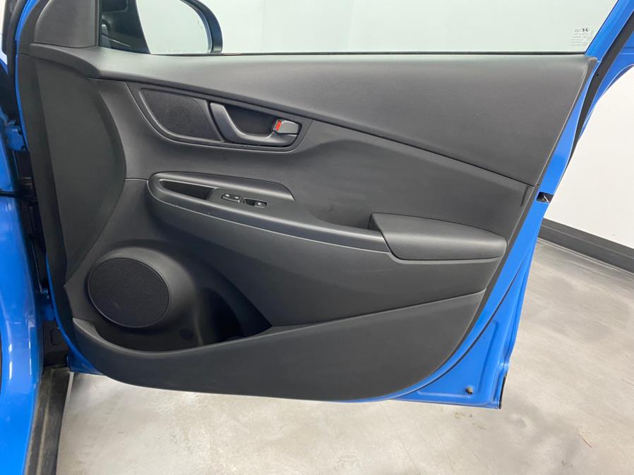 2022 Hyundai Kona SEL Auto AWD, available for sale in Linden, New Jersey | East Coast Auto Group. Linden, New Jersey 2022 Hyundai Kona SEL Auto AWD, available for sale in Linden, New Jersey | East Coast Auto Group. Linden, New Jersey
