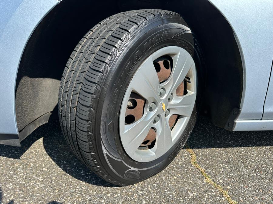 2018 Chevrolet Cruze 4dr Sdn 1.4L LS w/1SB, available for sale in Copiague, New York | Great Deal Motors. Copiague, New York 2018 Chevrolet Cruze 4dr Sdn 1.4L LS w/1SB, available for sale in Copiague, New York | Great Deal Motors. Copiague, New York