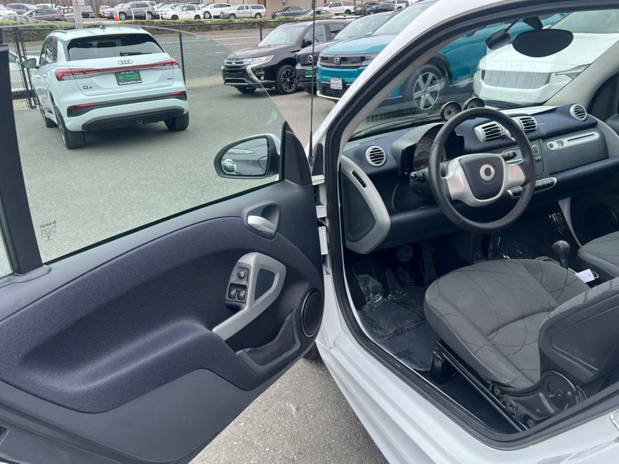 2016 smart fortwo electric drive Passion Coupe, available for sale in Daly City, California | Green Light Auto Wholesale. Daly City, California 2016 smart fortwo electric drive Passion Coupe, available for sale in Daly City, California | Green Light Auto Wholesale. Daly City, California